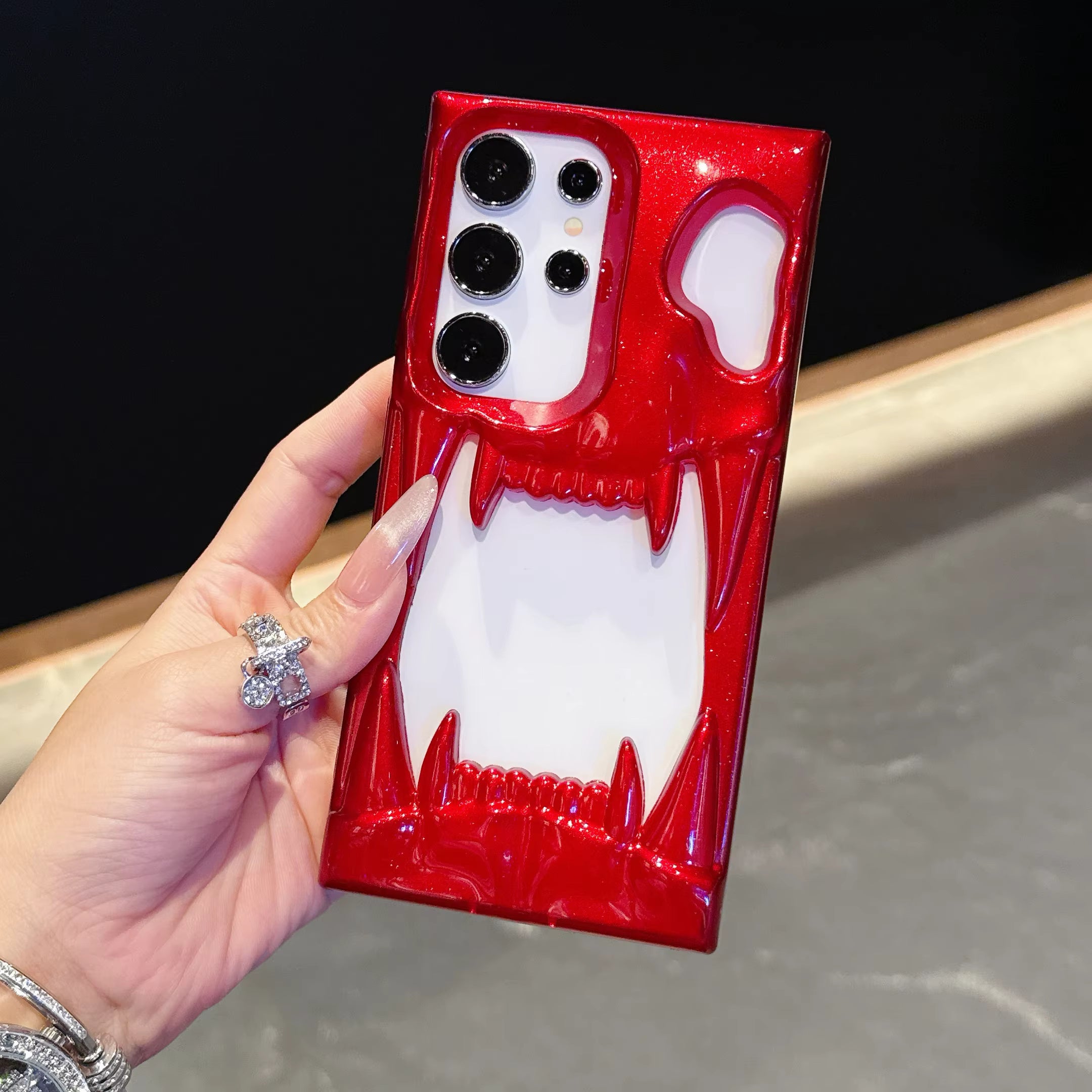 Hollow TigerTeeth Design Case For Samsung