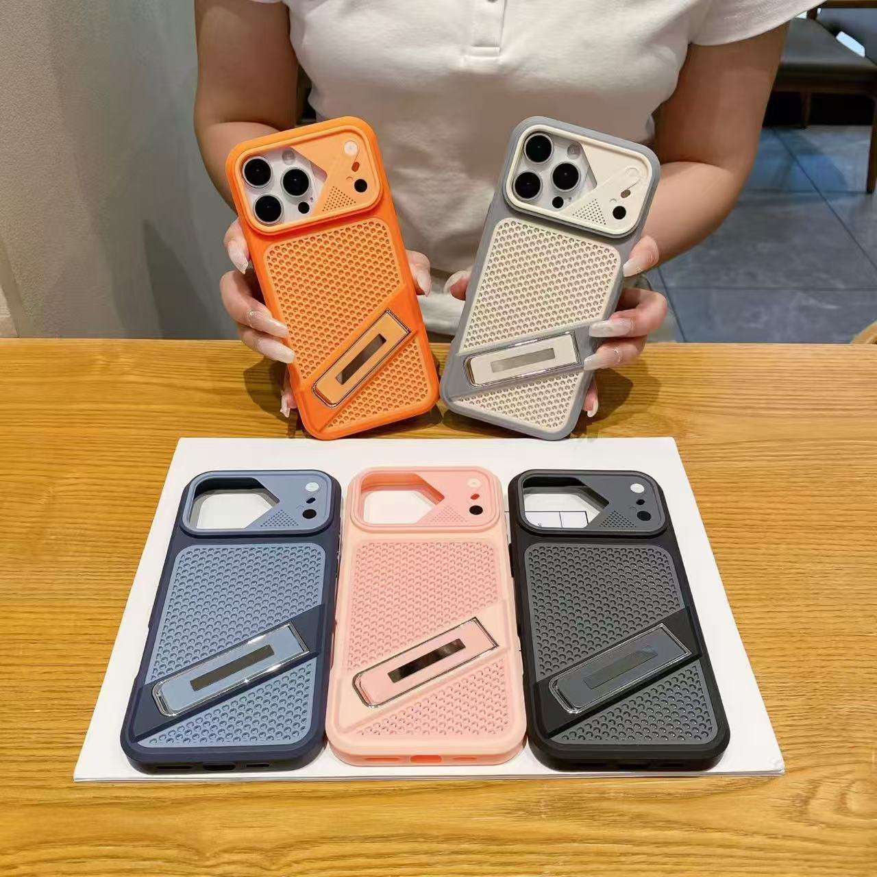 TPU Dissipation Kickstand Case For iPhone